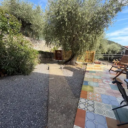 Casa Iris * Diano San Pietro
